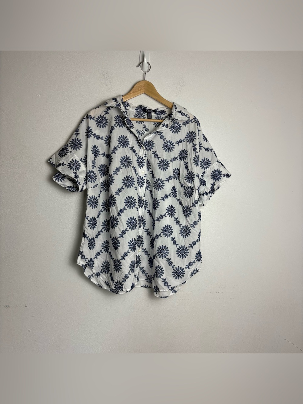 Chaps Women’s White‎ Blue Floral Embroidered Top Blouse Size 2X Lightweight